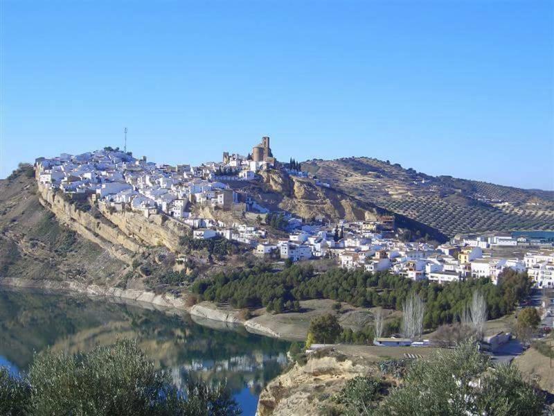 Cortijo De La Cruz Villa Iznajar Luaran gambar