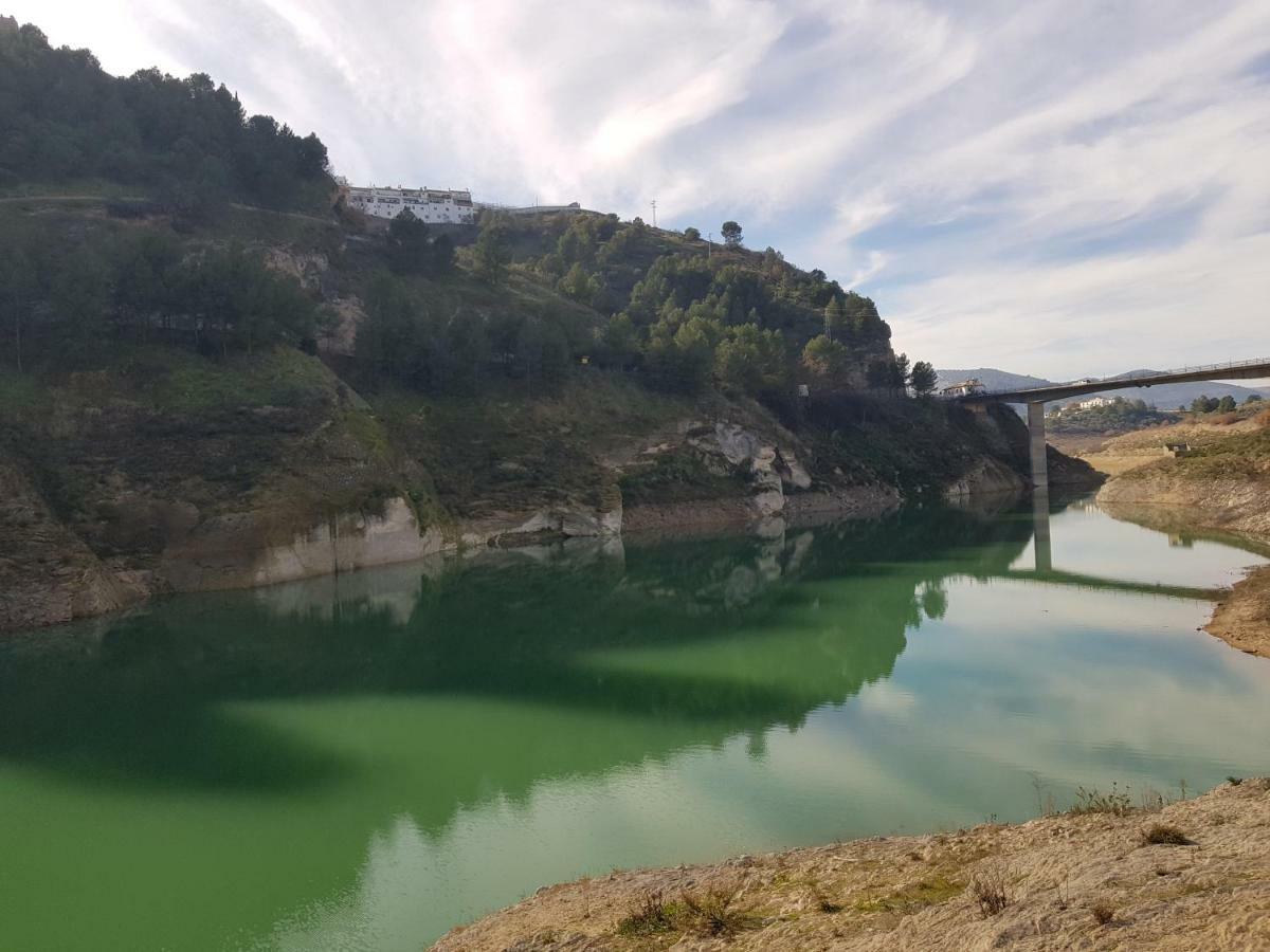 Cortijo De La Cruz Villa Iznajar Luaran gambar